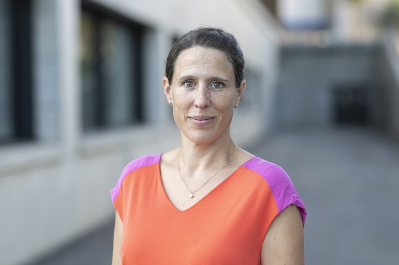 Porträt Nora Dainton