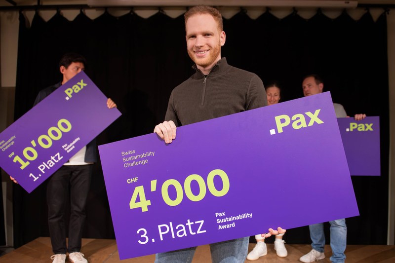 Der Verteter von Greenlyze mit dem 3. Platz