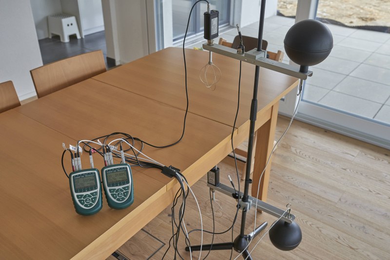 Ansicht einer Messeinrichtung zur Bestimmung der thermischen Behaglichkeit