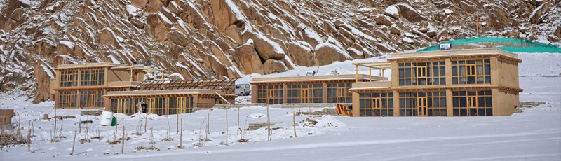 Prototyp eines assiv-solargeheizten Gebäudes auf dem Campus