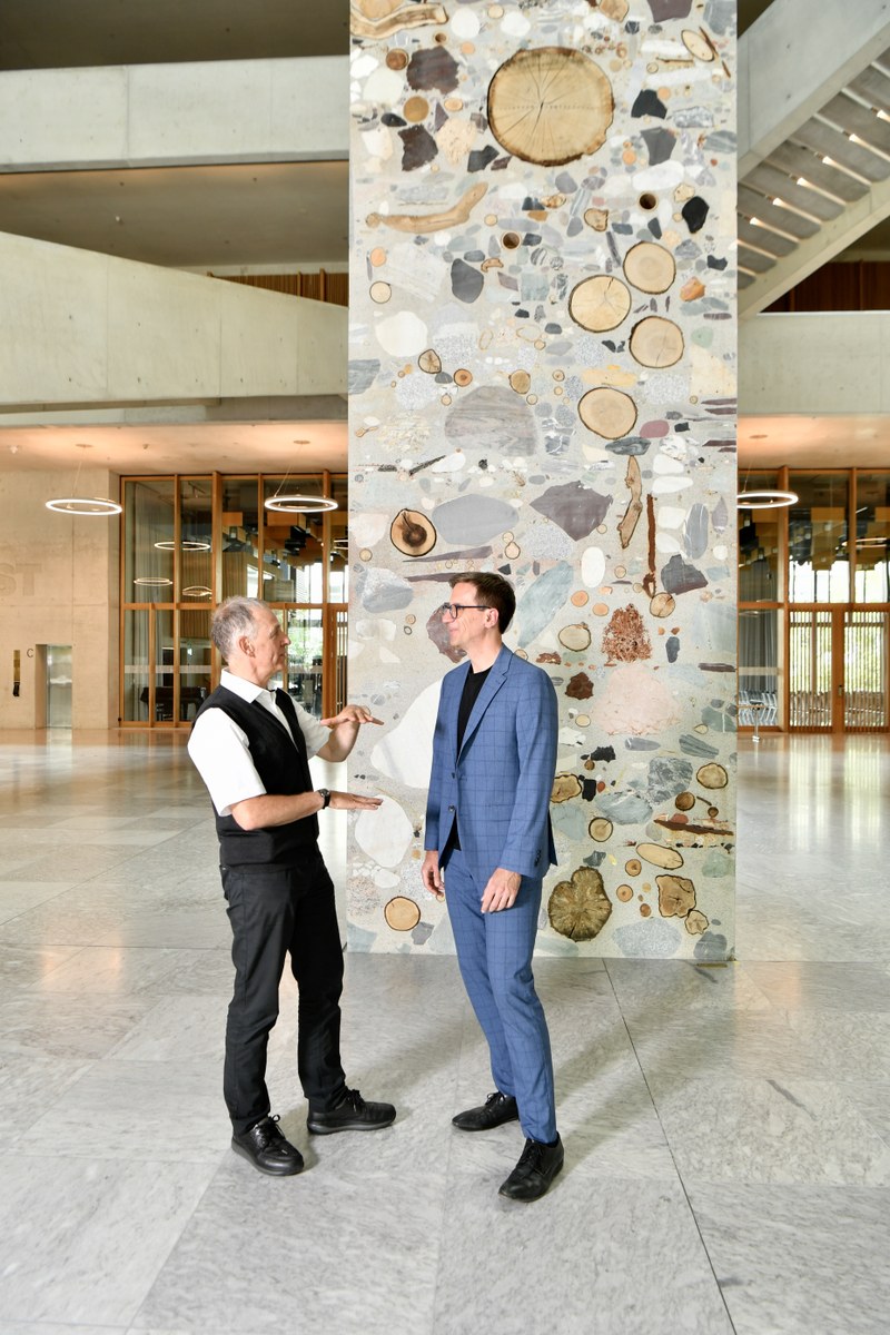 Ruedi Hofer und Gerhard Schrotter im Gespräch