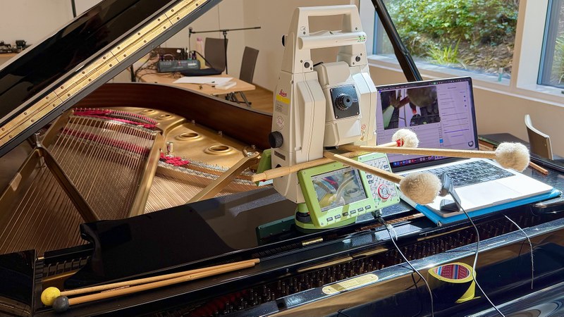 Studierende berichten – Community Musicking in der Exploration Week: Wie aus Wänden Klang entsteht