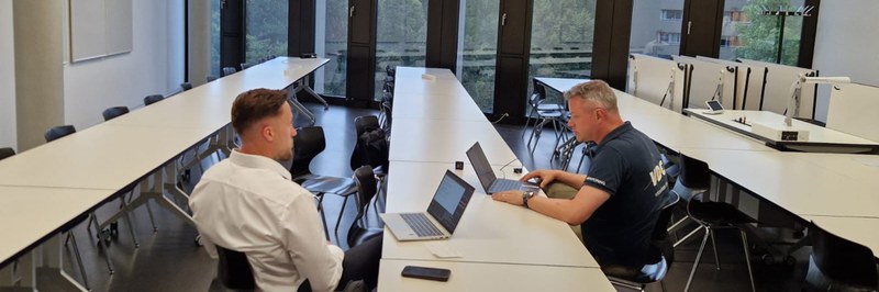 interview gut header.jpg