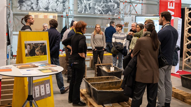 Swissbau_2026_LehmLab_3.jpg