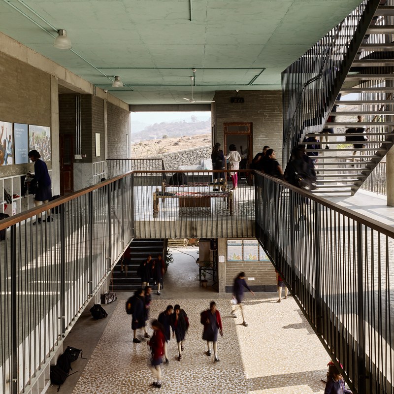 VORTRAG-Ein-Haus_01_26FS_Case Design_Avasara Academy, Pune.jpg