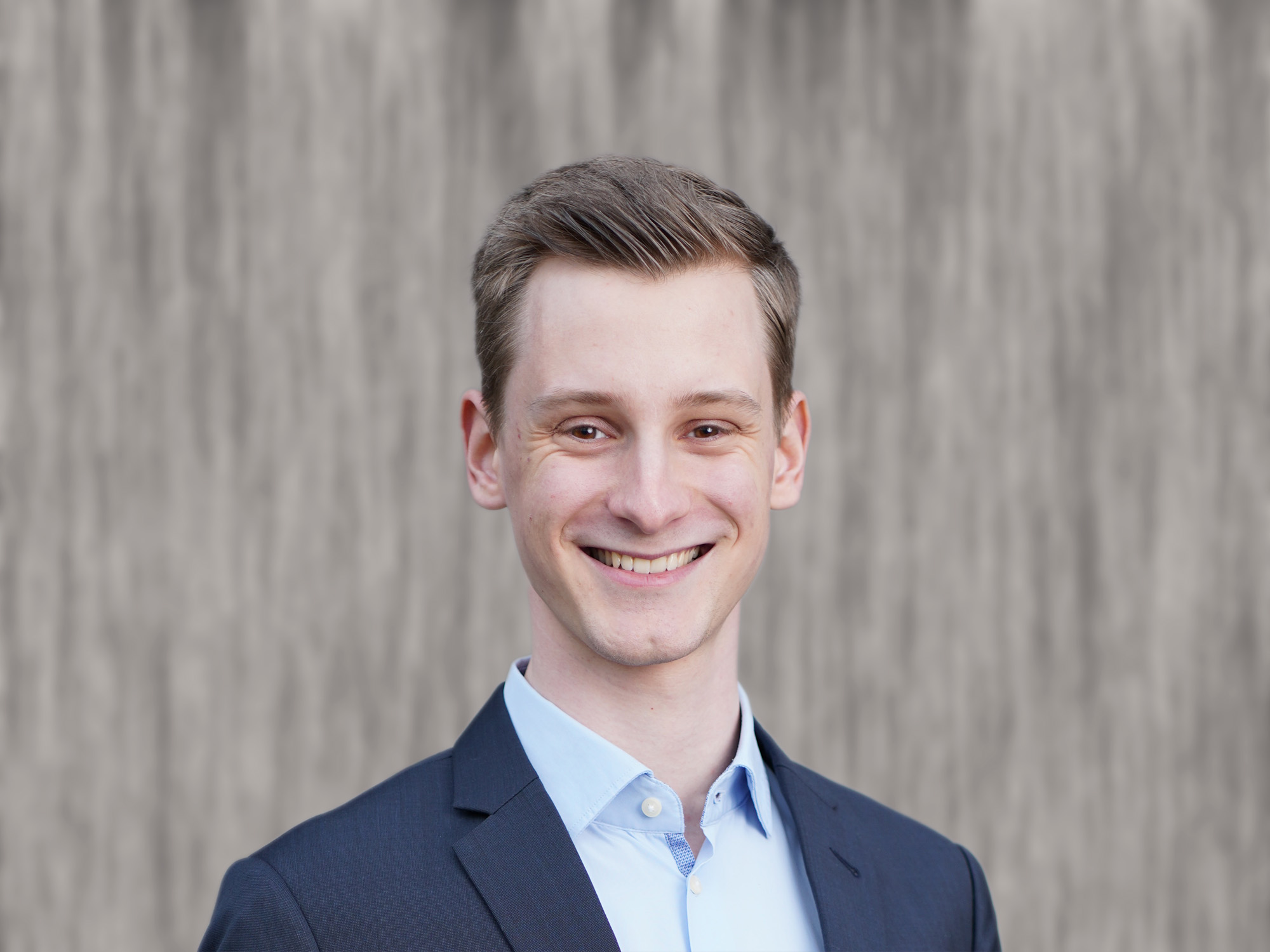 Portraitfoto Alexander Zingrich