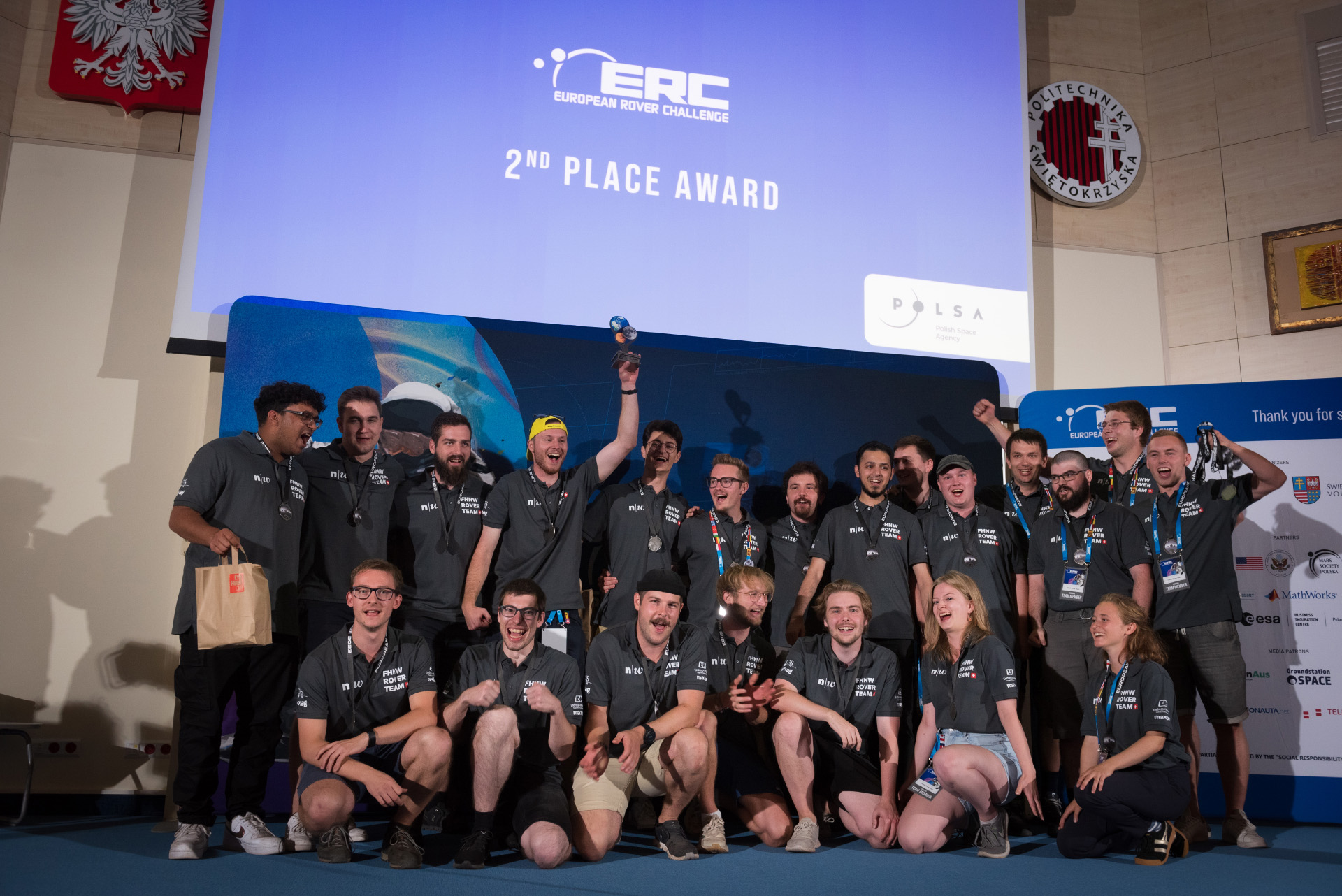 Das FHNW Rover Team jubelt über den 2. Platz