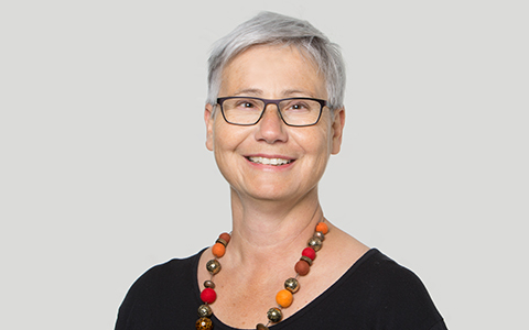 Portrait of Prof. Gabriela Antener, Projektleiterin Forschungsprojekt «Behörden in der Kommunikation mit Menschen mit Behinderung»
