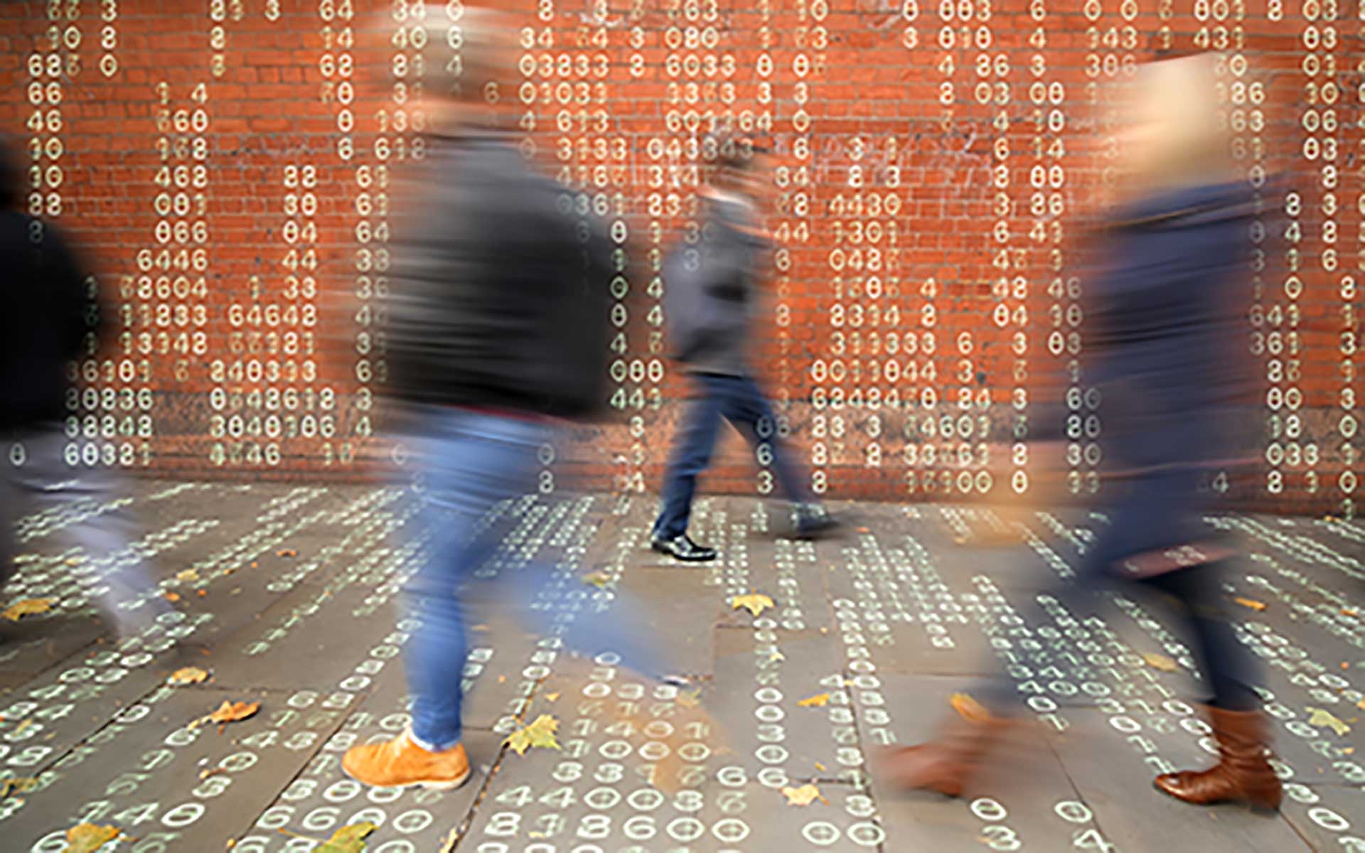 Bild zur Studie im Digitalisierungsbereich (© gettyimages.ch / peterhowell)