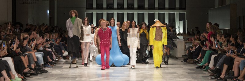 2_2100x700headermodesuisse.jpg