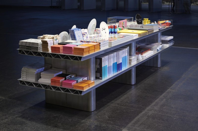 albisser-luiz-bischoff-luis_artbasel_dominik-hodel_dxh1213-2000x-q95.jpg