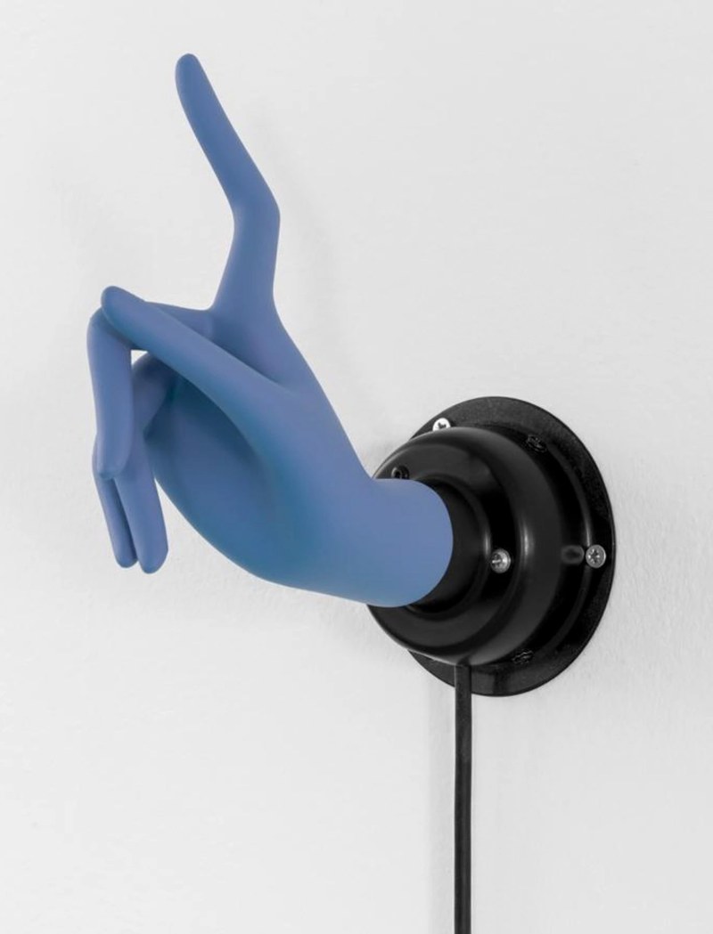 krzykowski-matylda_index-finger-by-matylda-krzykowski_ph-lorenzo-capelli-2000x-q95.jpg