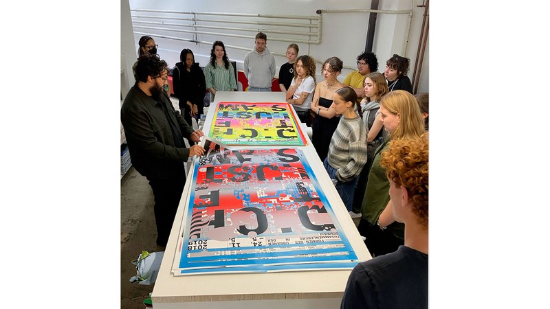 Workshop_Poster_Design_25_Studio_Visit_Claudiabasel_©Photo_LeanderEisenmann_1932.jpg