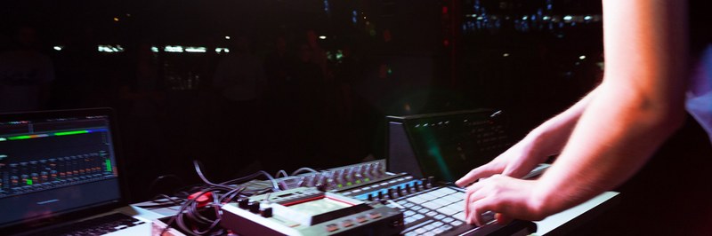 ElectronicMusicNight_02_header.jpg