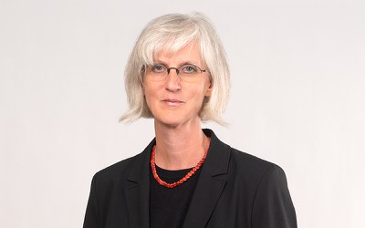 Dr. Andrea Kofler