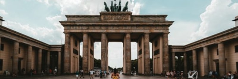 5 Header_Sarah Santana_HS18_Berlin.jpg