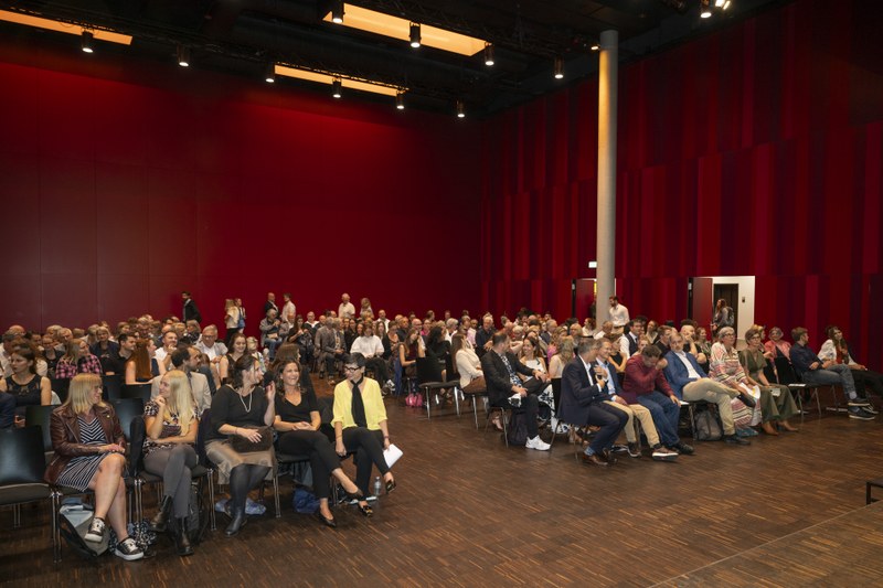 Saal.jpg