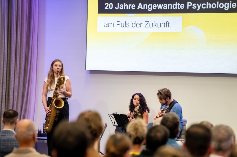 16_20-Jahre-APS-FHNW_149_web.jpg