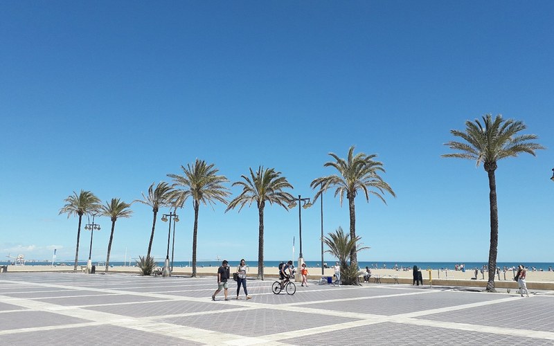 Sabina Pluess_Stadtstrand.jpg