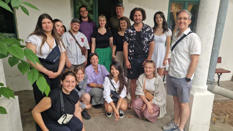 Housing First Budapest.jpg