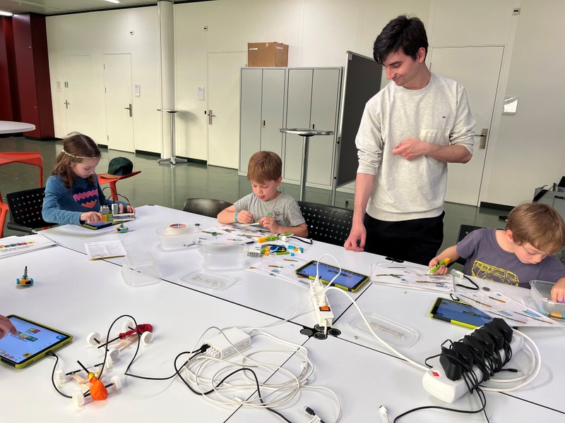 FHNW_Robot Day_Future Kids.jpg