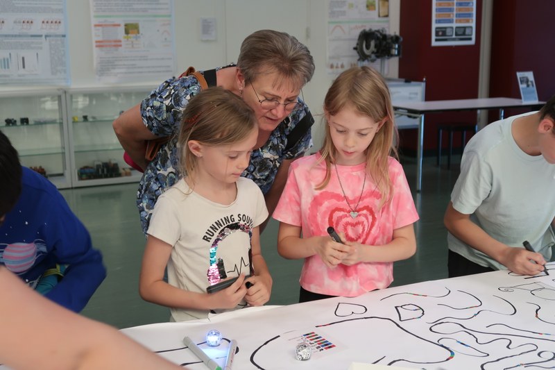 Ozobots.JPG