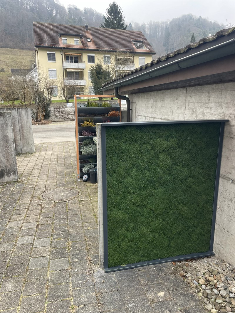 Begrünung der Entsorgungsstelle