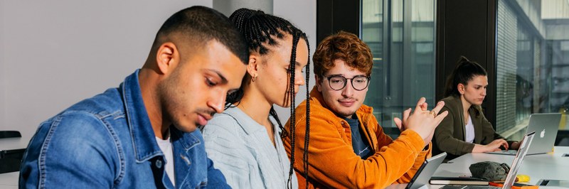header-summer-school-entrepreneurship.jpg