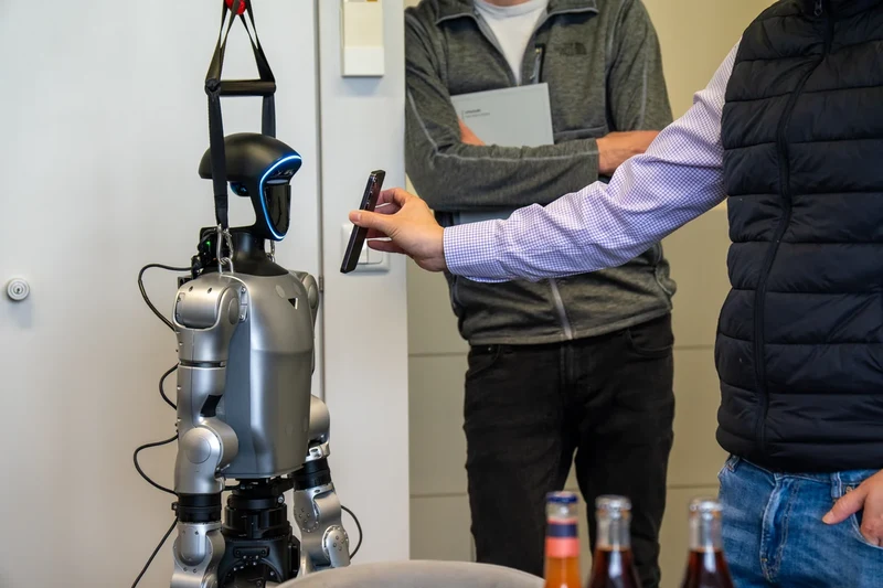 robot-interaction.webp