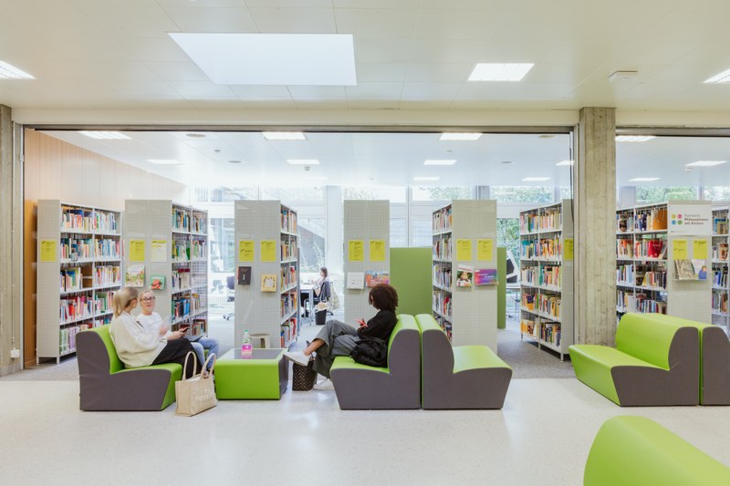 18-11-2024_FHNW_Bibliotheken_Pati Grabowicz_HIGHRES-45.jpg