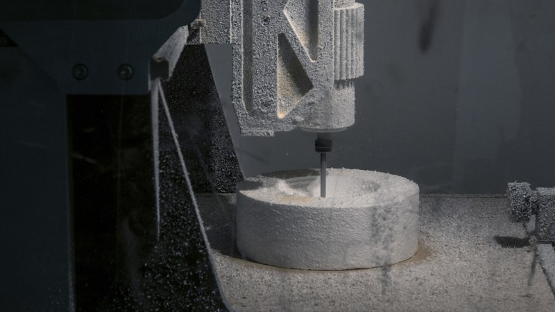 03_CNC Fräsen_1920x1080.jpg