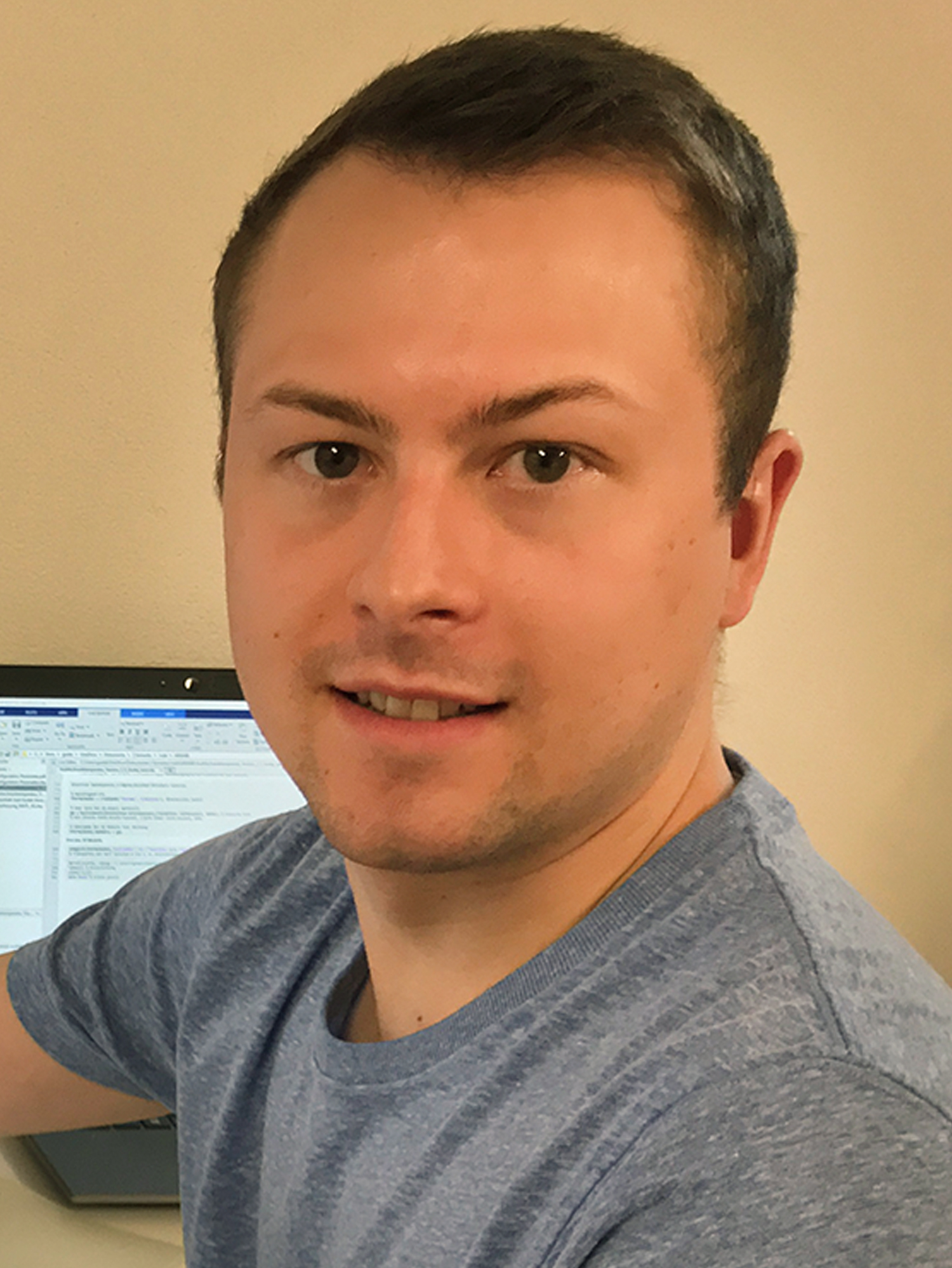 Portrait of Joel Godat, Bachelor of Science FHNW in Energy and Environmental Technology