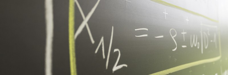 Headerbild Mathematik.jpeg