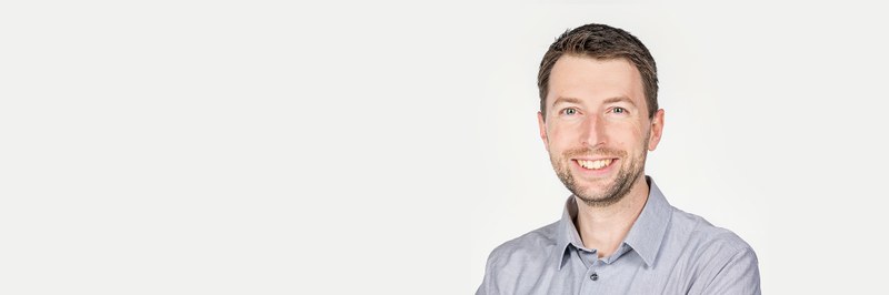 laver alexander banner.jpg