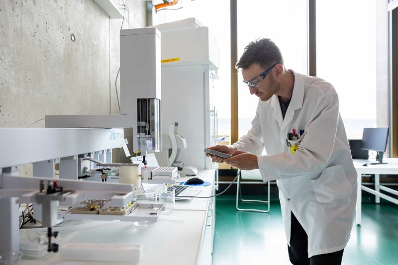 Automated sample preparation with the PAL system