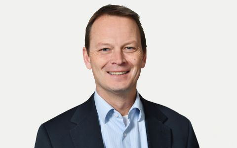 Benedikt Hell