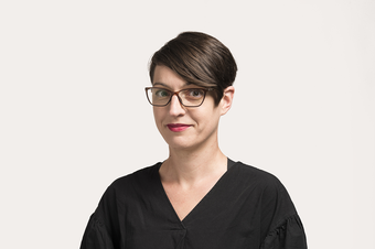 Dr. Selena Savić