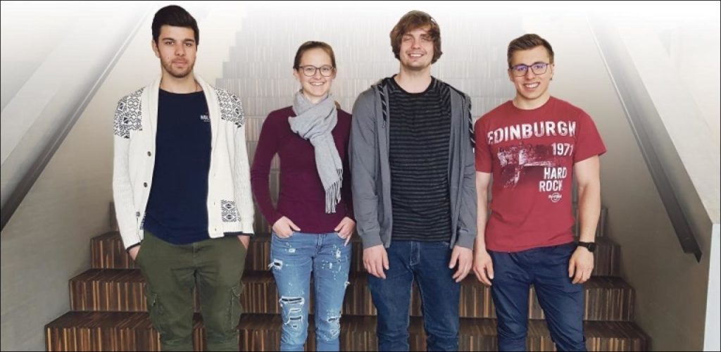 Das “Winterthurer Stadtbus”-Team: Alex Salzmann, Martina Senn, Massimo Völkle und Melchor Moor (v.l.n.r.).