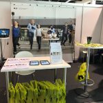Stand2